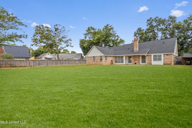 11313 N River Vue Circle, Biloxi, MS 39532