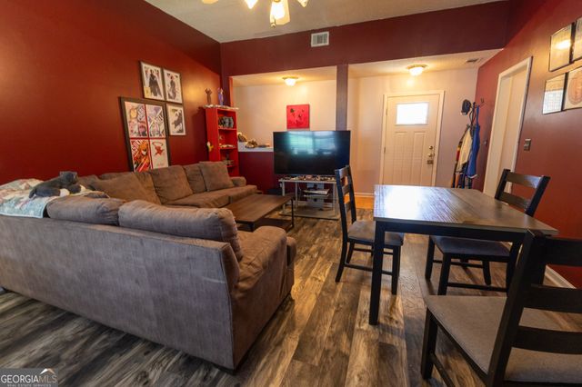 401 Links View Drive, Bonaire, GA 31005