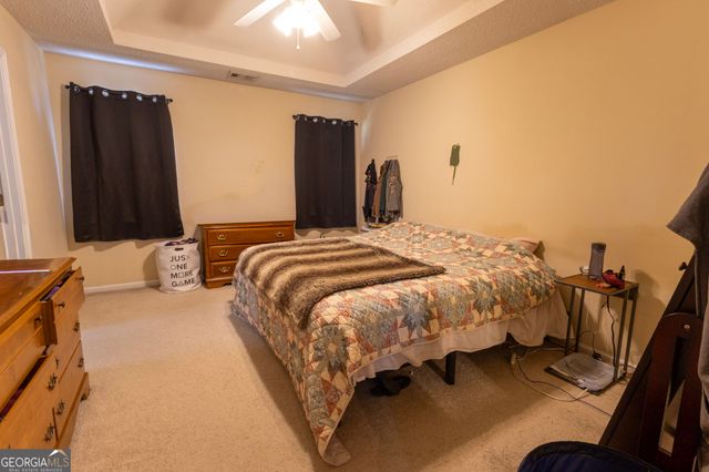 401 Links View Drive, Bonaire, GA 31005