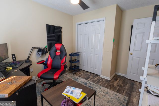 401 Links View Drive, Bonaire, GA 31005