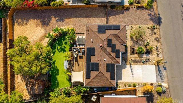 6887 Colorado Ave, La Mesa, CA 91942