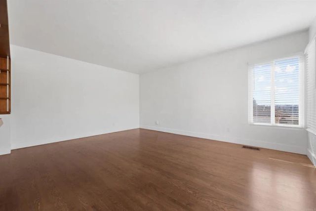 6887 Colorado Ave, La Mesa, CA 91942