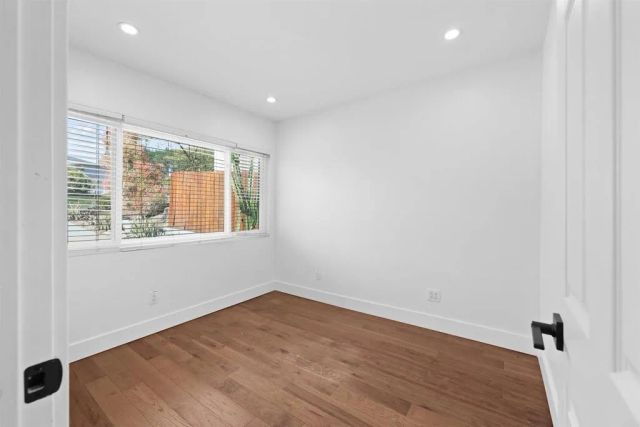 6887 Colorado Ave, La Mesa, CA 91942