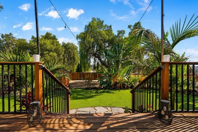 6887 Colorado Ave, La Mesa, CA 91942