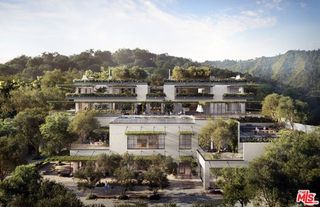 805 Nimes, Los Angeles, CA 90077