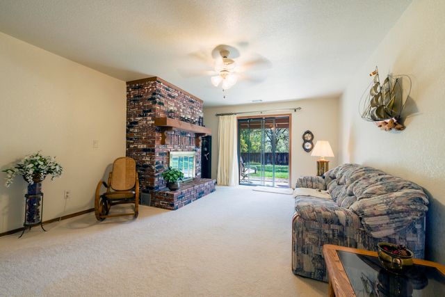 3122 Panorama Drive, Redding, CA 96003