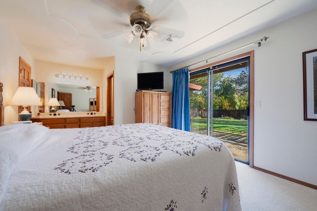 3122 Panorama Drive, Redding, CA 96003