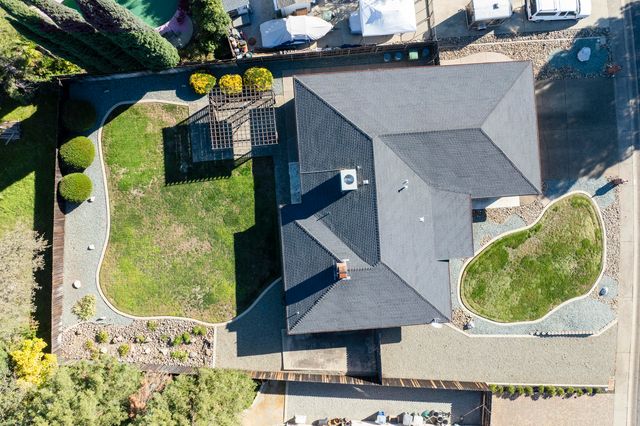 3122 Panorama Drive, Redding, CA 96003