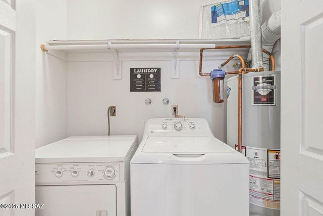 660 E River Road APT W, Tucson, AZ 85704