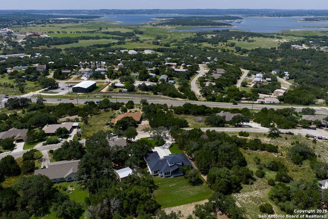 226 Bobby Clark, Canyon Lake, TX 78133