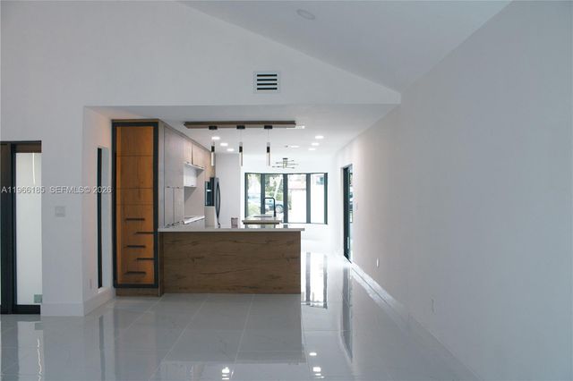 10433 SW 118th Ct 0, Miami, FL 33186