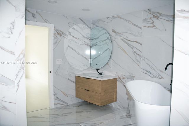 10433 SW 118th Ct 0, Miami, FL 33186