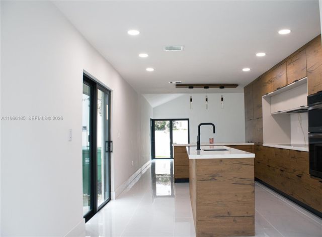 10433 SW 118th Ct 0, Miami, FL 33186