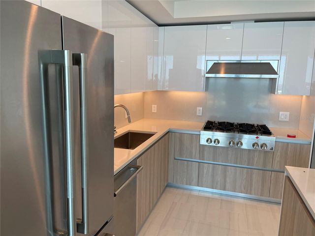 400 CENTRAL AVE 2708, St Petersburg, FL 33701