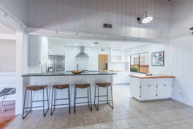 6563 Bianca, Van Nuys, CA 91406