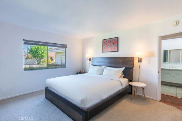 6563 Bianca, Van Nuys, CA 91406