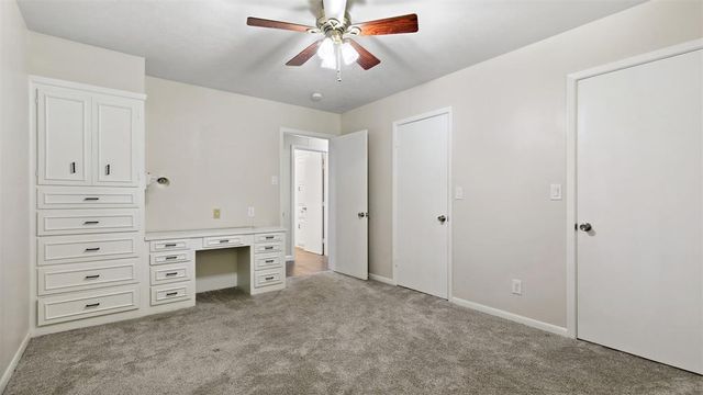 3203 W Piney Brook Drive, La Porte, TX 77571