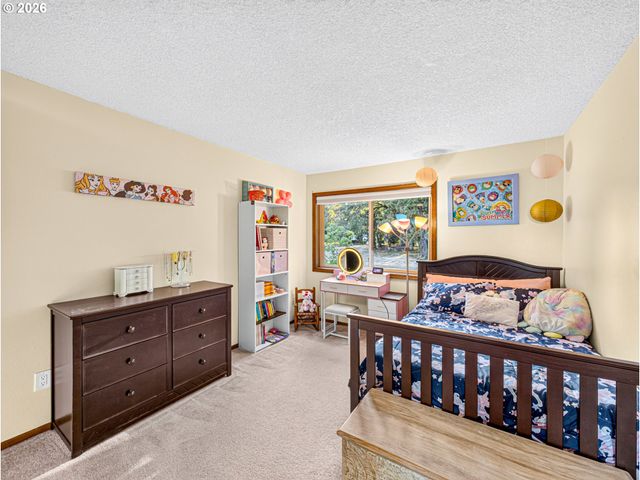 987 Ne 5TH Dr, Hillsboro, OR 97124