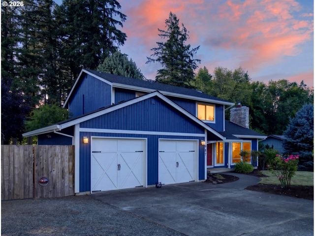 987 Ne 5TH Dr, Hillsboro, OR 97124