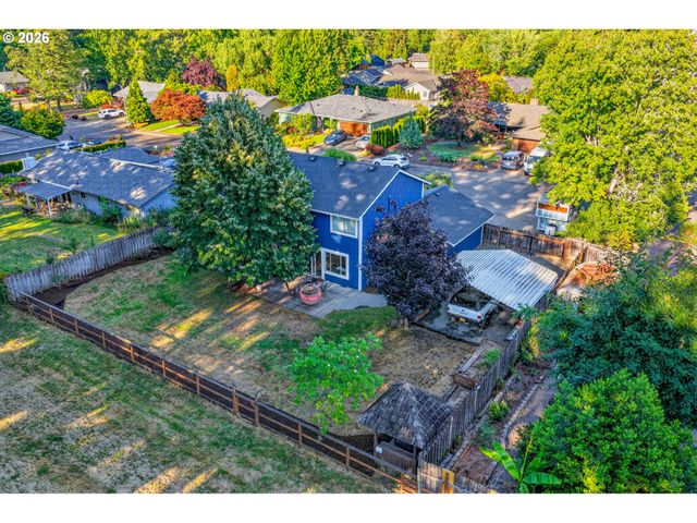 987 Ne 5TH Dr, Hillsboro, OR 97124