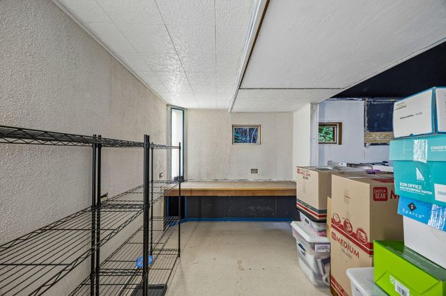 237 Long Drive, Onalaska, TX 77360
