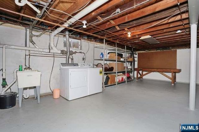 91 Rose Avenue, Woodcliff Lake, NJ 07677