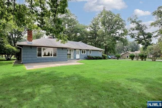 91 Rose Avenue, Woodcliff Lake, NJ 07677