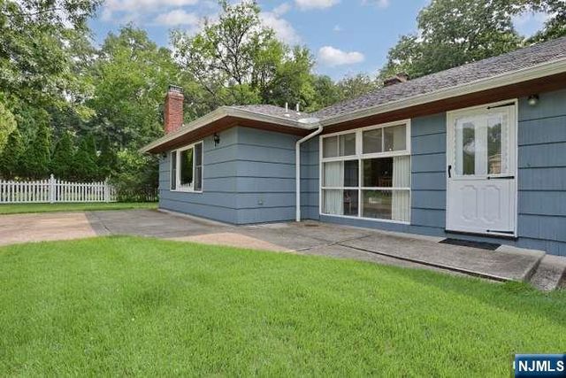 91 Rose Avenue, Woodcliff Lake, NJ 07677
