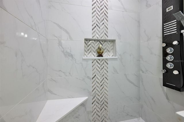 12623 NE 49TH DRIVE, Oxford, FL 34484