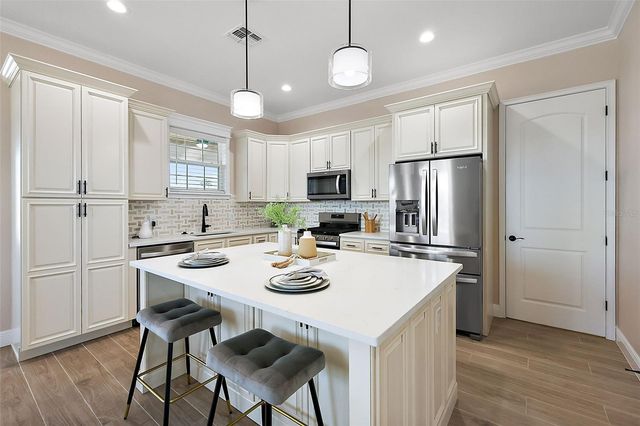 12623 NE 49TH DRIVE, Oxford, FL 34484