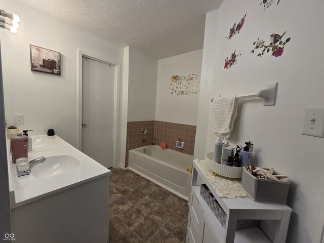 8512 Green Valley Drive, Indianapolis, IN 46217