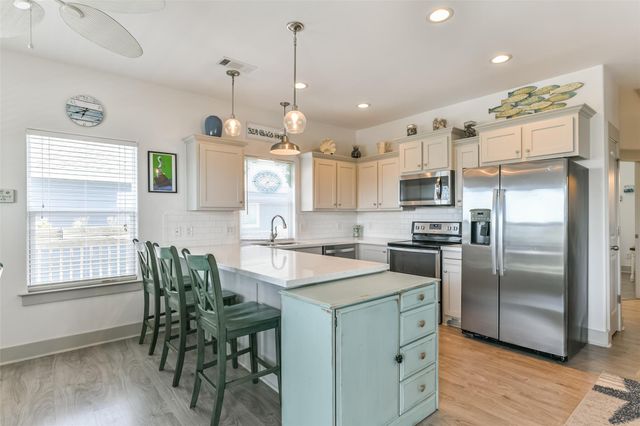 3263 Hidden Gold, Crystal Beach, TX 77650