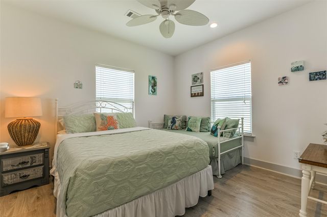 3263 Hidden Gold, Crystal Beach, TX 77650