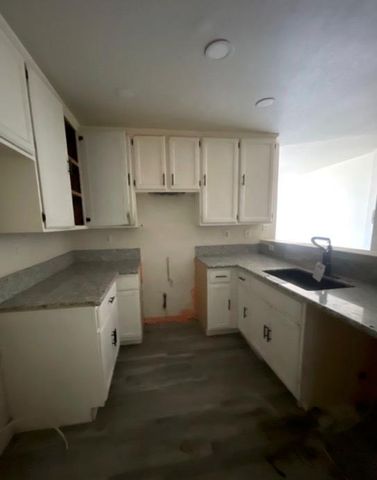 6341 Elkhorn Manor Dr, Rio Linda, CA 95673