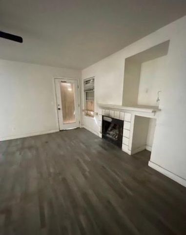 6341 Elkhorn Manor Dr, Rio Linda, CA 95673