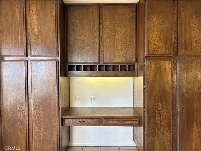 14676 Deervale, Sherman Oaks, CA 91403