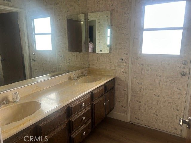 14676 Deervale, Sherman Oaks, CA 91403