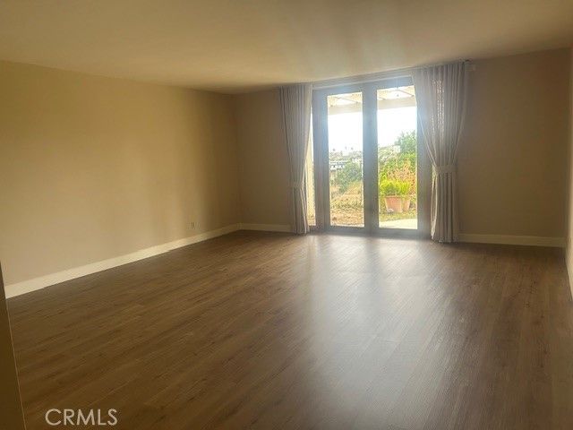 14676 Deervale, Sherman Oaks, CA 91403