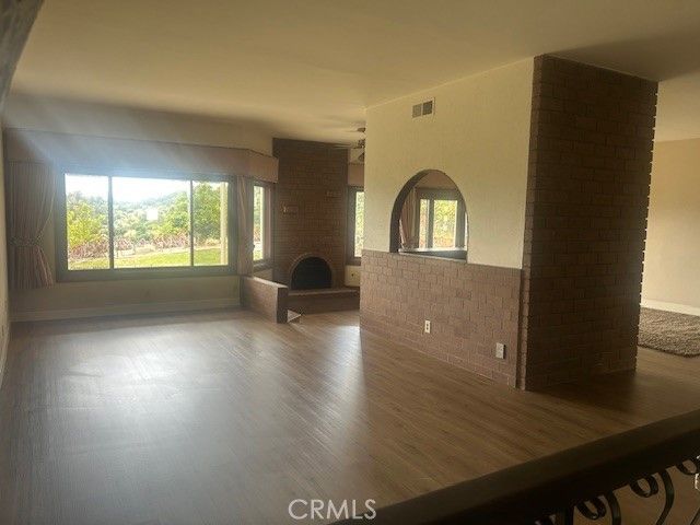 14676 Deervale, Sherman Oaks, CA 91403