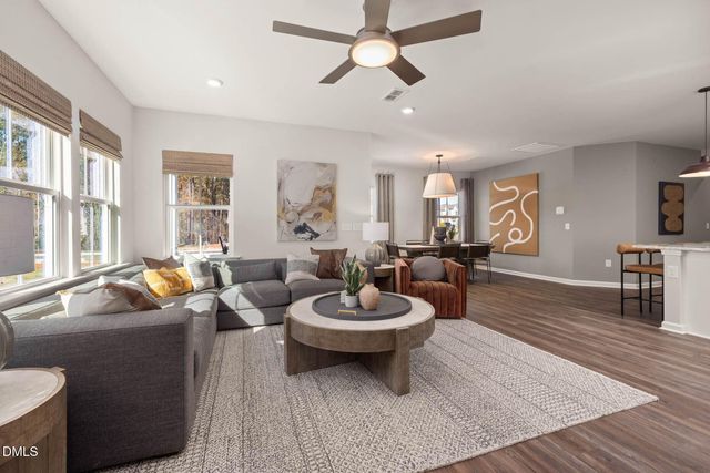 673 Fosterton Cottage Way, Raleigh, NC 27603