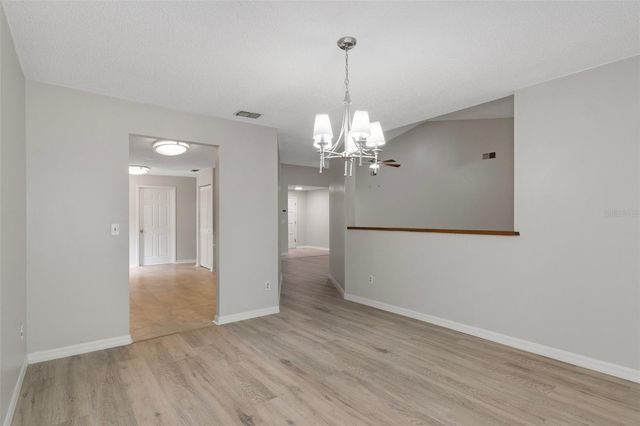 11315 N OLA AVENUE, Tampa, FL 33612