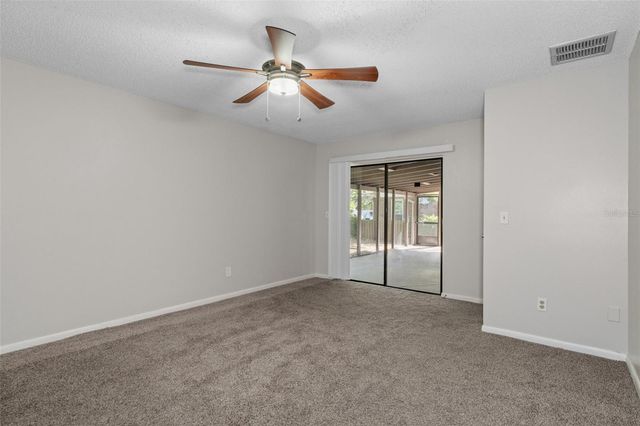 11315 N OLA AVENUE, Tampa, FL 33612