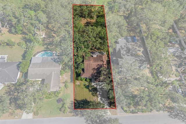 11315 N OLA AVENUE, Tampa, FL 33612