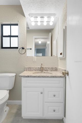 11315 N OLA AVENUE, Tampa, FL 33612