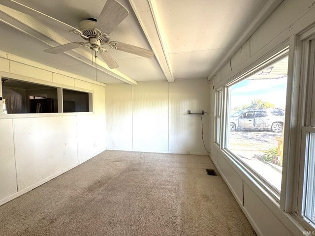 3416 S Valley Avenue, Marion, IN 46953