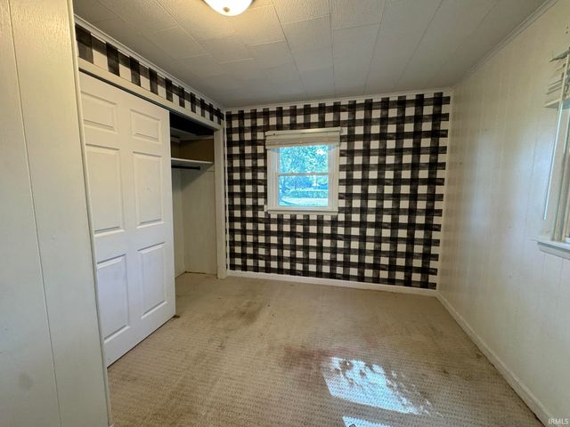 3416 S Valley Avenue, Marion, IN 46953