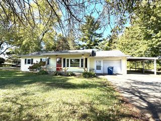 3416 S Valley Avenue, Marion, IN 46953