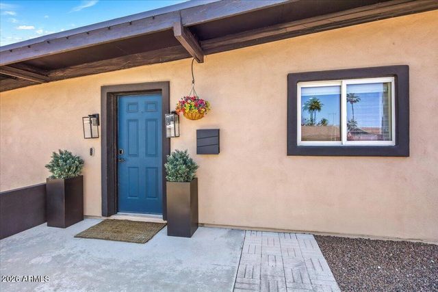 12101 N 36TH Street, Phoenix, AZ 85028