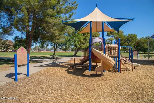 12101 N 36TH Street, Phoenix, AZ 85028