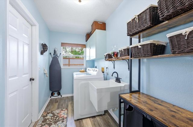 945 MACON ROAD, Venice, FL 34293